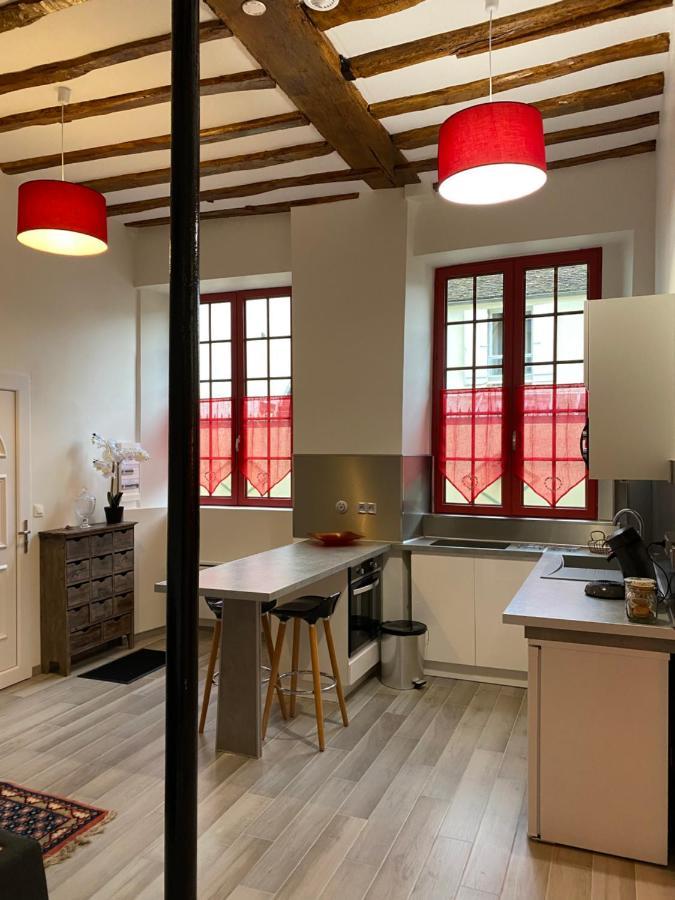 Le Gite De Lancelot Avec Balneo City Center Sens Exteriér fotografie
