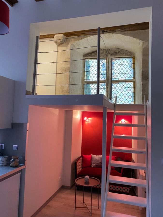 Le Gite De Lancelot Avec Balneo City Center Sens Exteriér fotografie